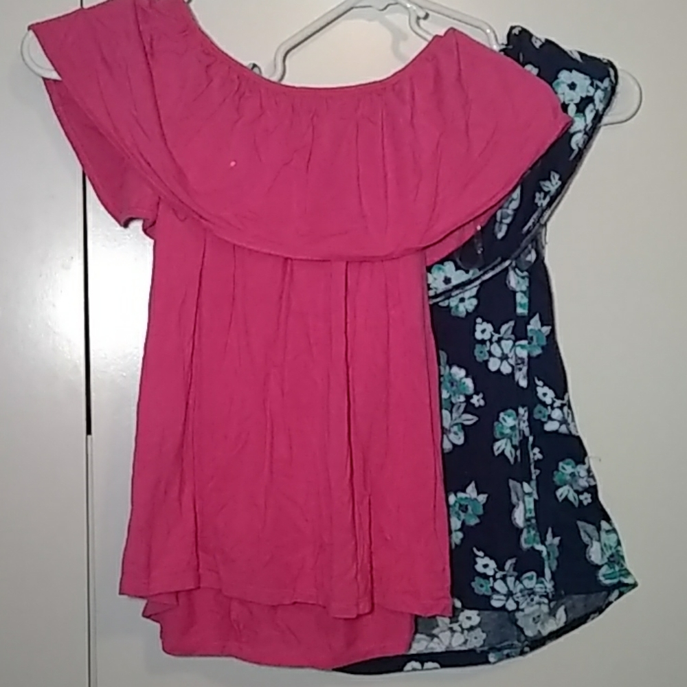 Off the shoulder shirst